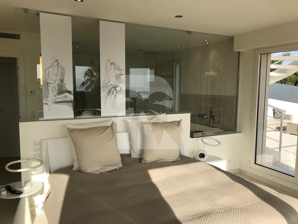 villa in Cap d'Antibes : Rent this brand new modern villa with a sea view on the Cap d'Antibes. - Photo 6