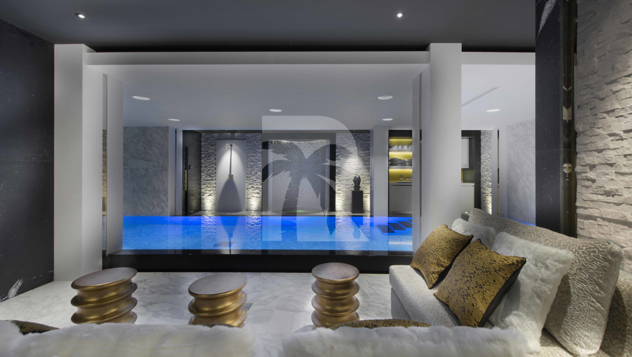 villa in Courchevel : Rent this luxurious 6 bedrooms chalet in Nogentil area, ski in/ ski out. - Photo 0