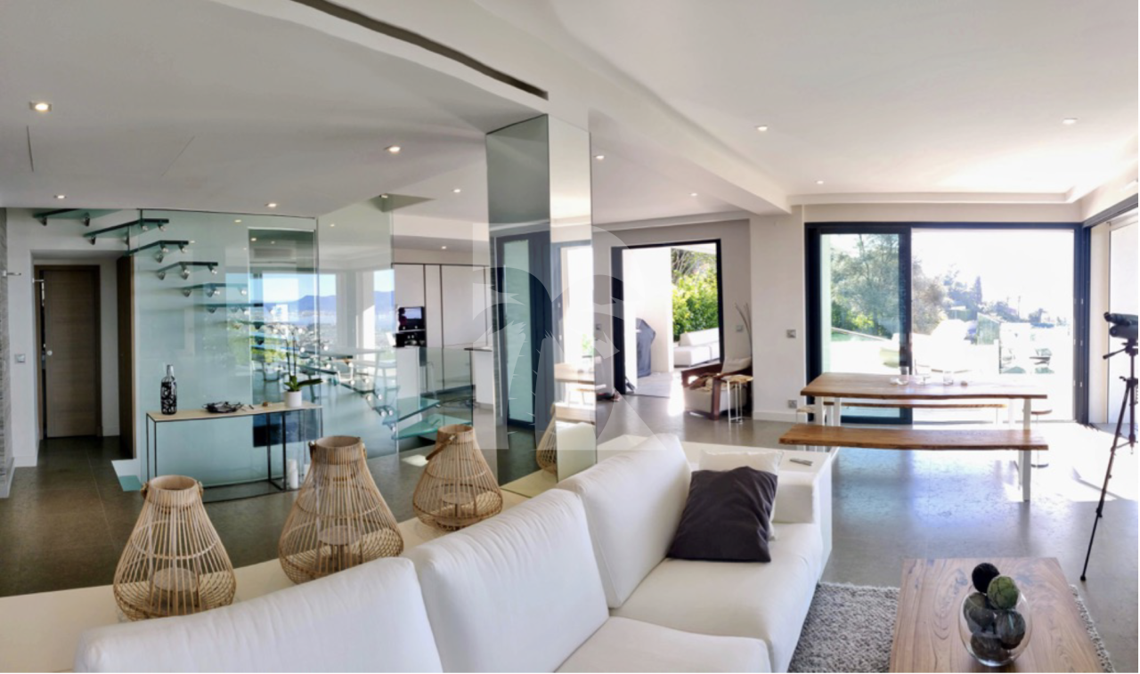 villa in Cannes : Rent this brand new modern villa in Cannes Californie - Photo 3