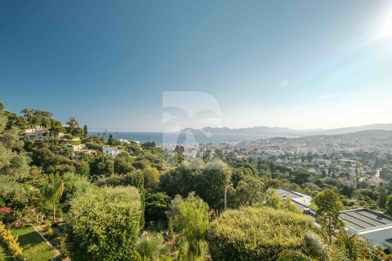 villa in Cannes : Rent this brand new modern villa in Cannes Californie - Photo 1