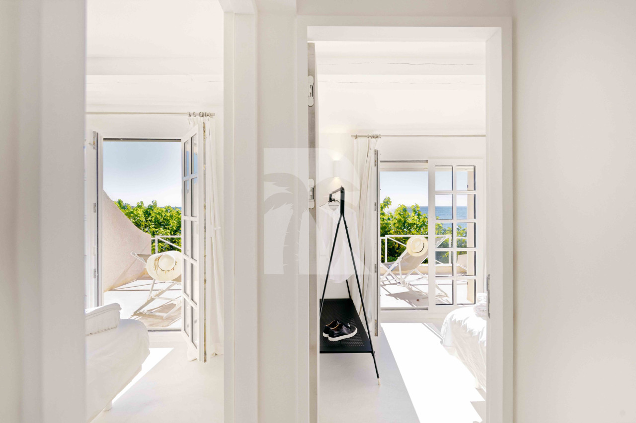 villa in Ramatuelle : Rent this waterfront villa in a private gated domain. - Photo 9