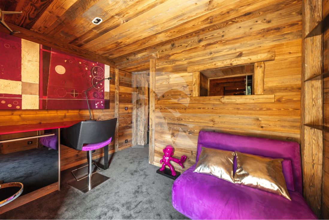 villa in Tignes : Rent this incredible contemporary chalet in Tignes Brevières  with 7 ensuite bedrooms. - Photo 6