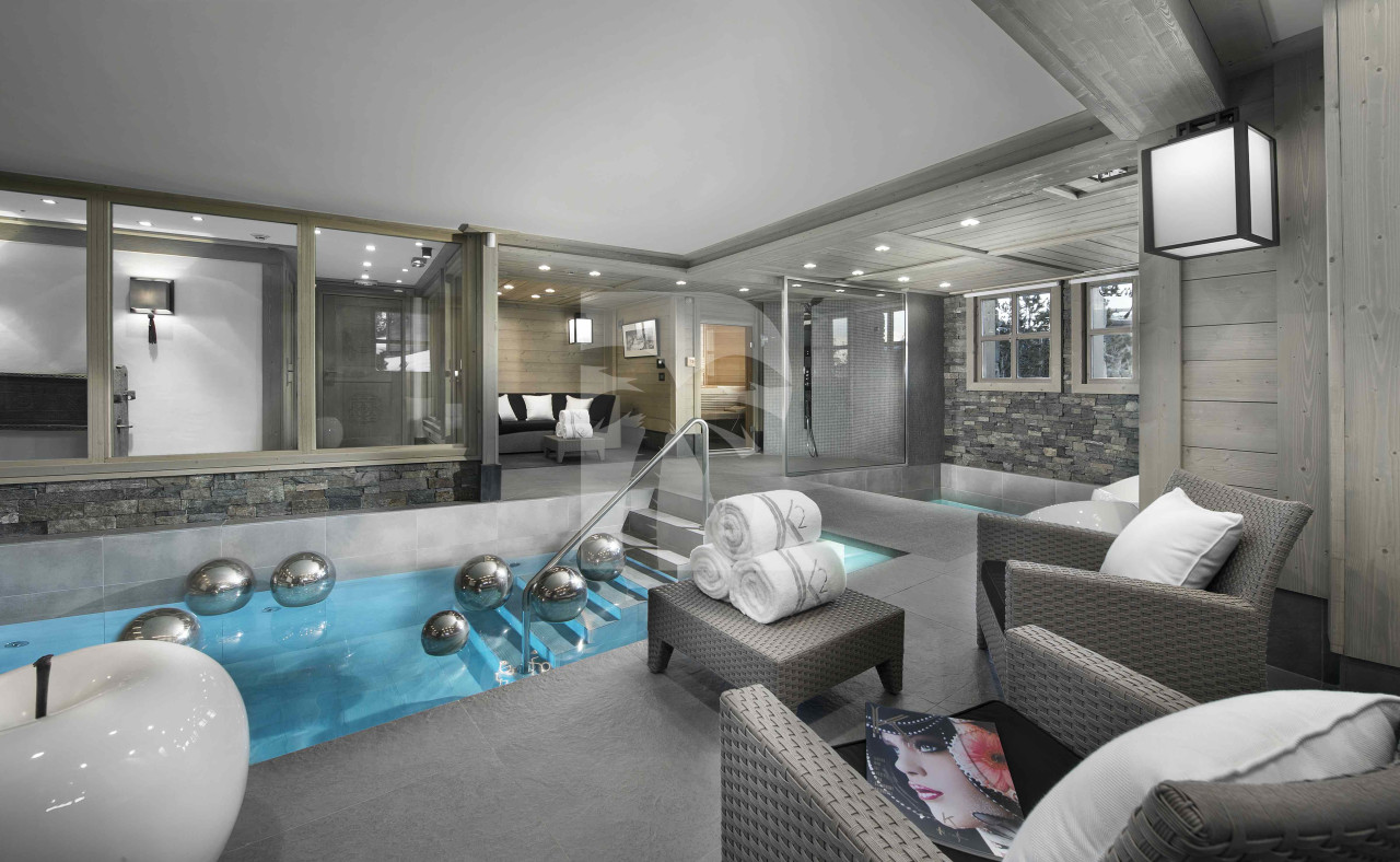 villa in Saint-Bon-Tarentaise : Rent this wonderful luxurious 5 ensuite bedrooms chalet with a direct access to the slopes. - Photo 9