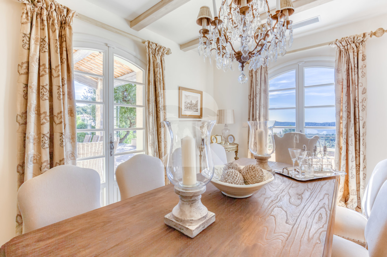 villa in Grimaud : Rent wonderful villa in a prestigious domaine in Grimaud - Photo 6