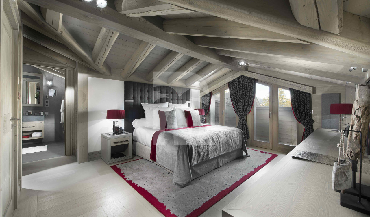 villa in Saint-Bon-Tarentaise : Rent this wonderful luxurious 5 ensuite bedrooms chalet with a direct access to the slopes. - Photo 7