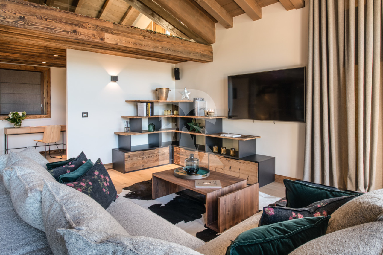villa in Courchevel : Rent this brand new chalet in Courchevel 1850 close to the slopes, with a lovely spa. - Photo 4