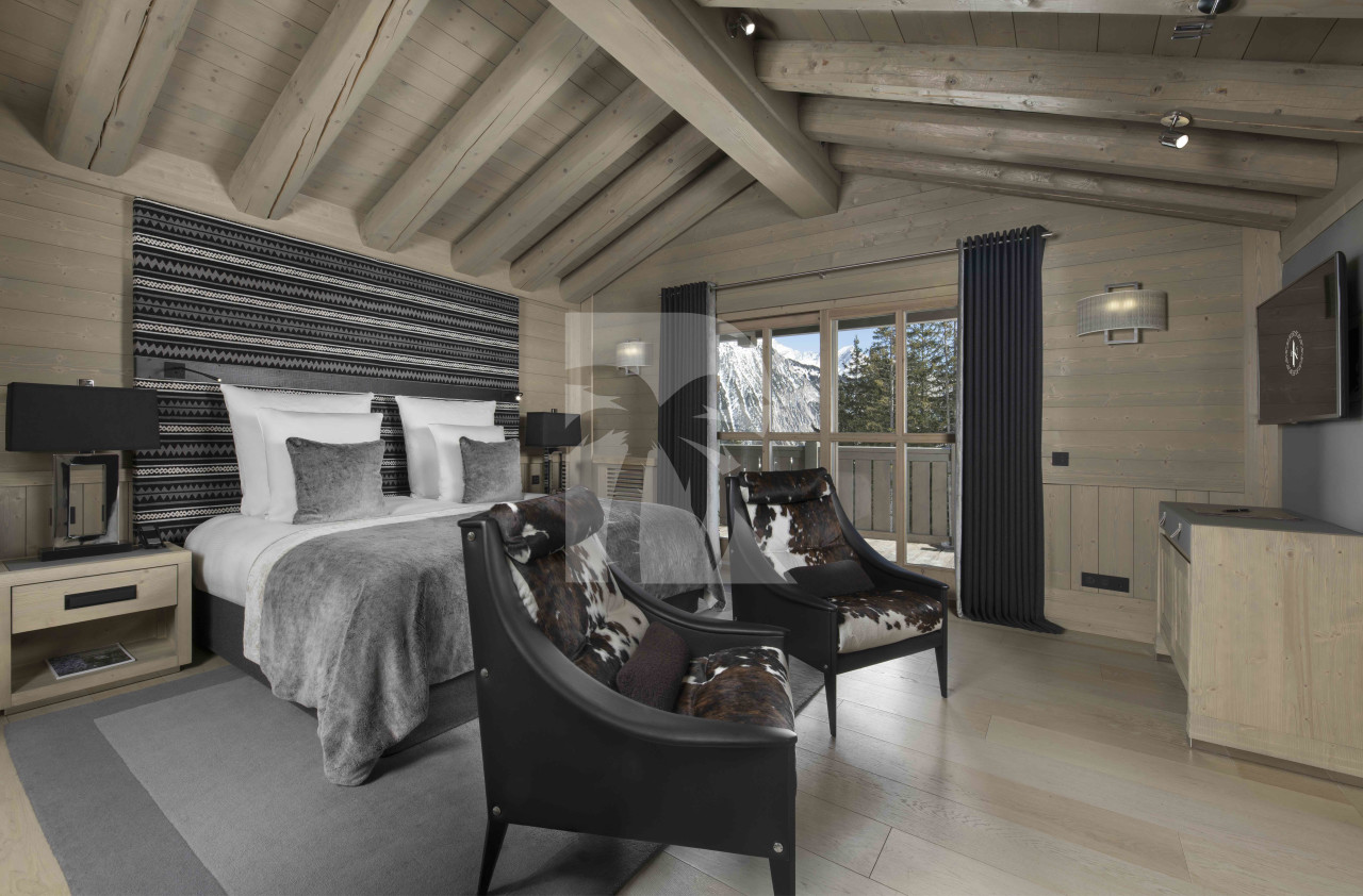 villa in Courchevel : Rent this ski in / Ski out Chalet on the Cospillot slopes for 12 guests. - Photo 7