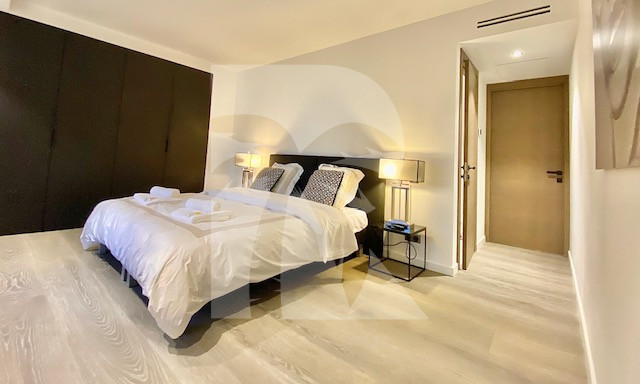 apartment in Cannes : Rent fantastic 3-bedroom apartment in Cannes within seconds from the Croisette and 3 minutes to the Palais des Festivals - Photo 4