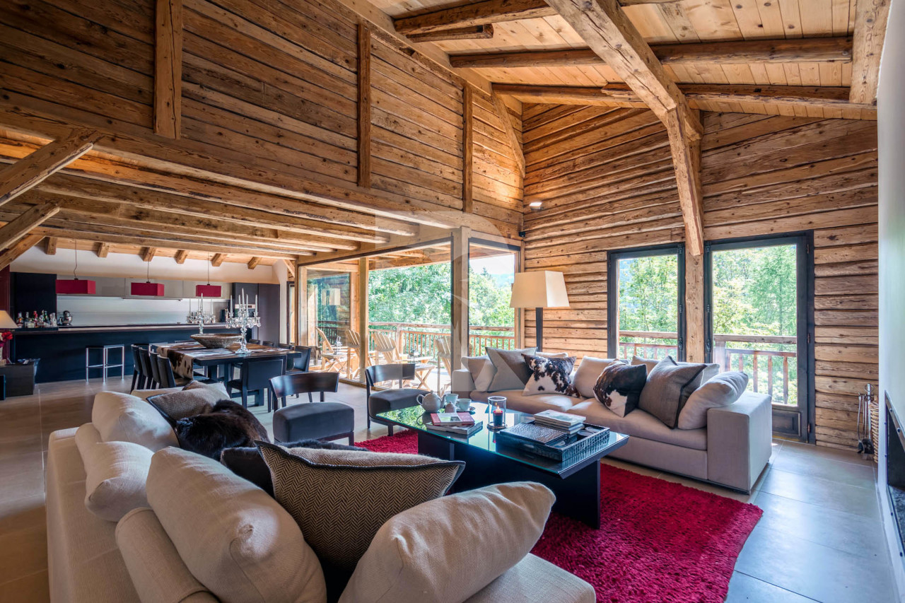 villa in Les Gets : Rent the most iconic Chalet in the Alps, located in the Chic Alpine resort of Les Gets. - Photo 0