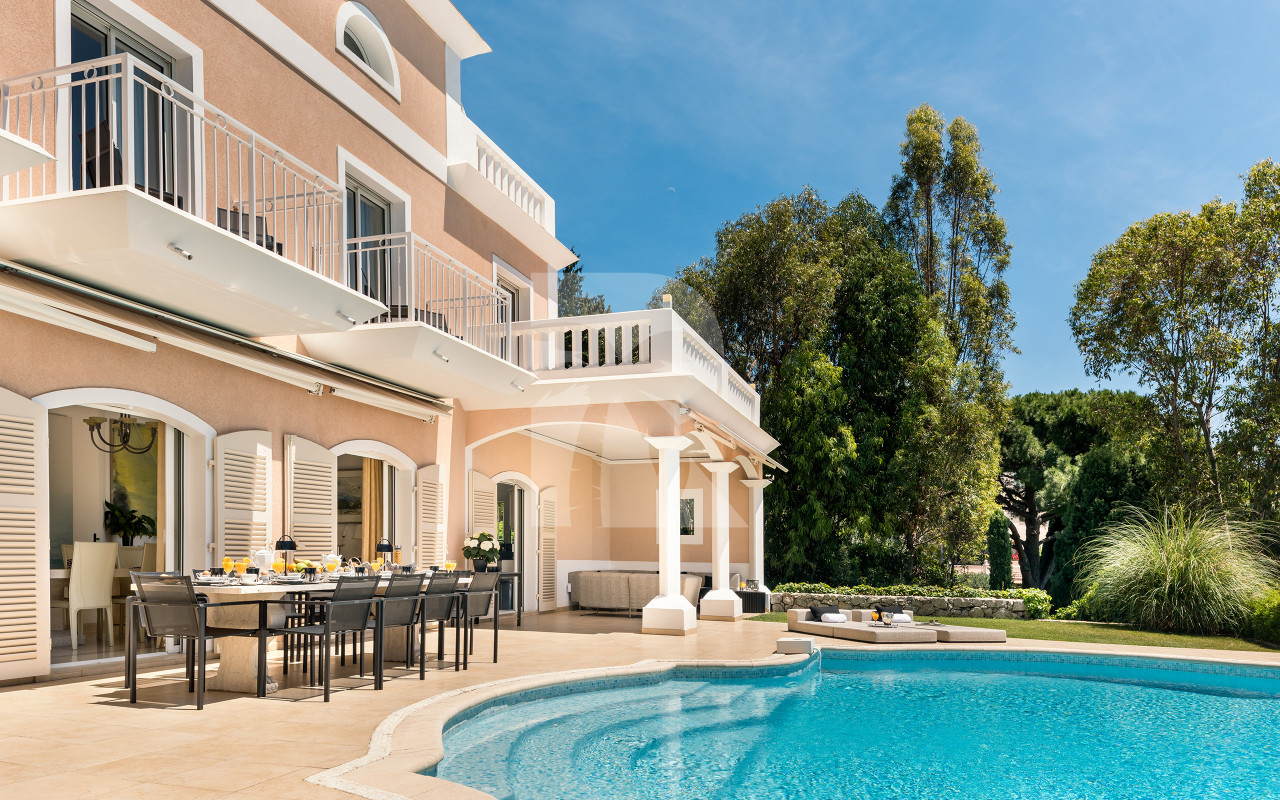 villa in Cap-d'Ail : Rent magnificent villa with a wonderful sea view close to Monaco - Photo 4