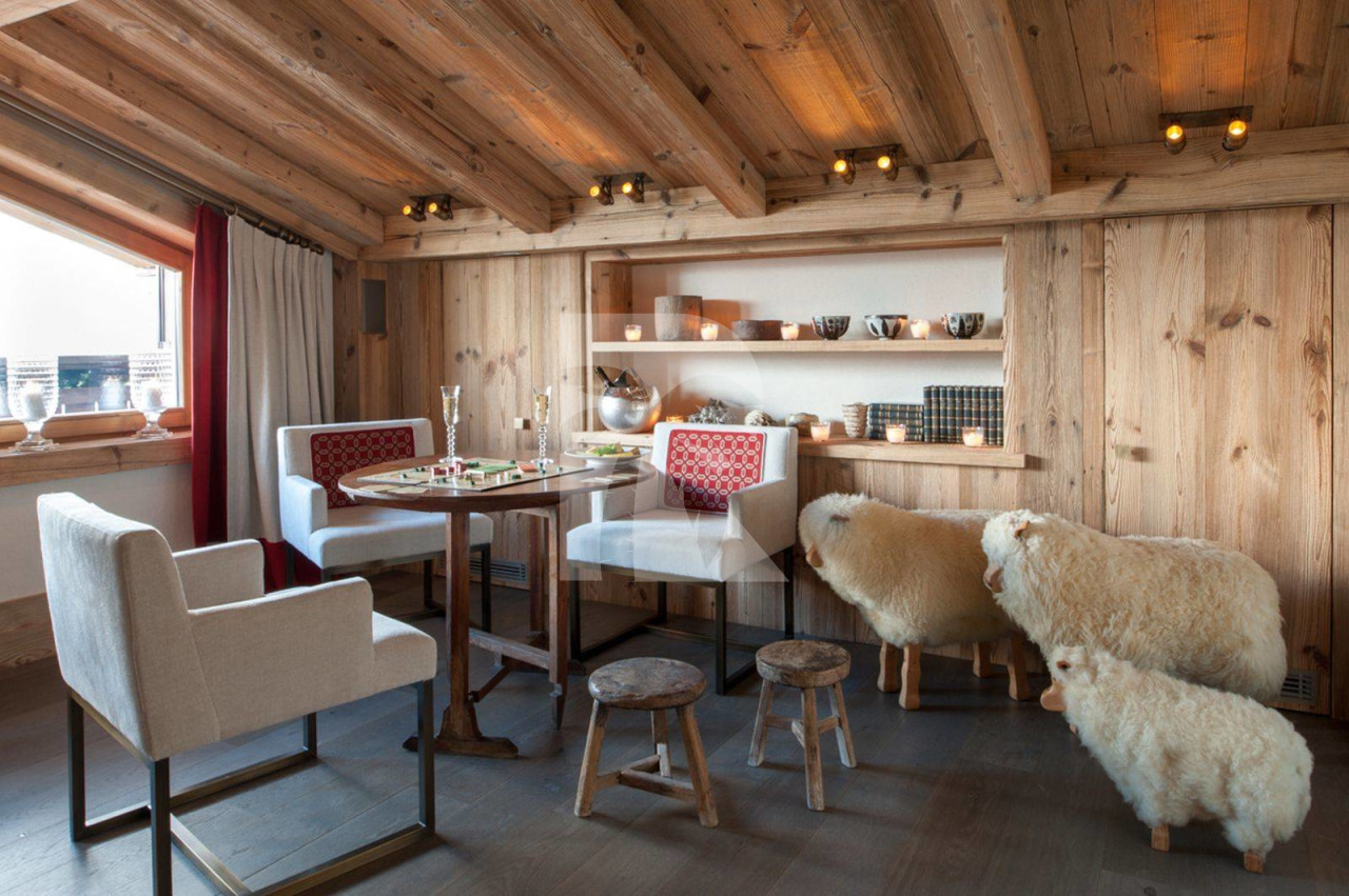 villa in Courchevel : Rent this ultimate luxury chalet of 6 ensuite bedrooms located in les Chenus. - Photo 5