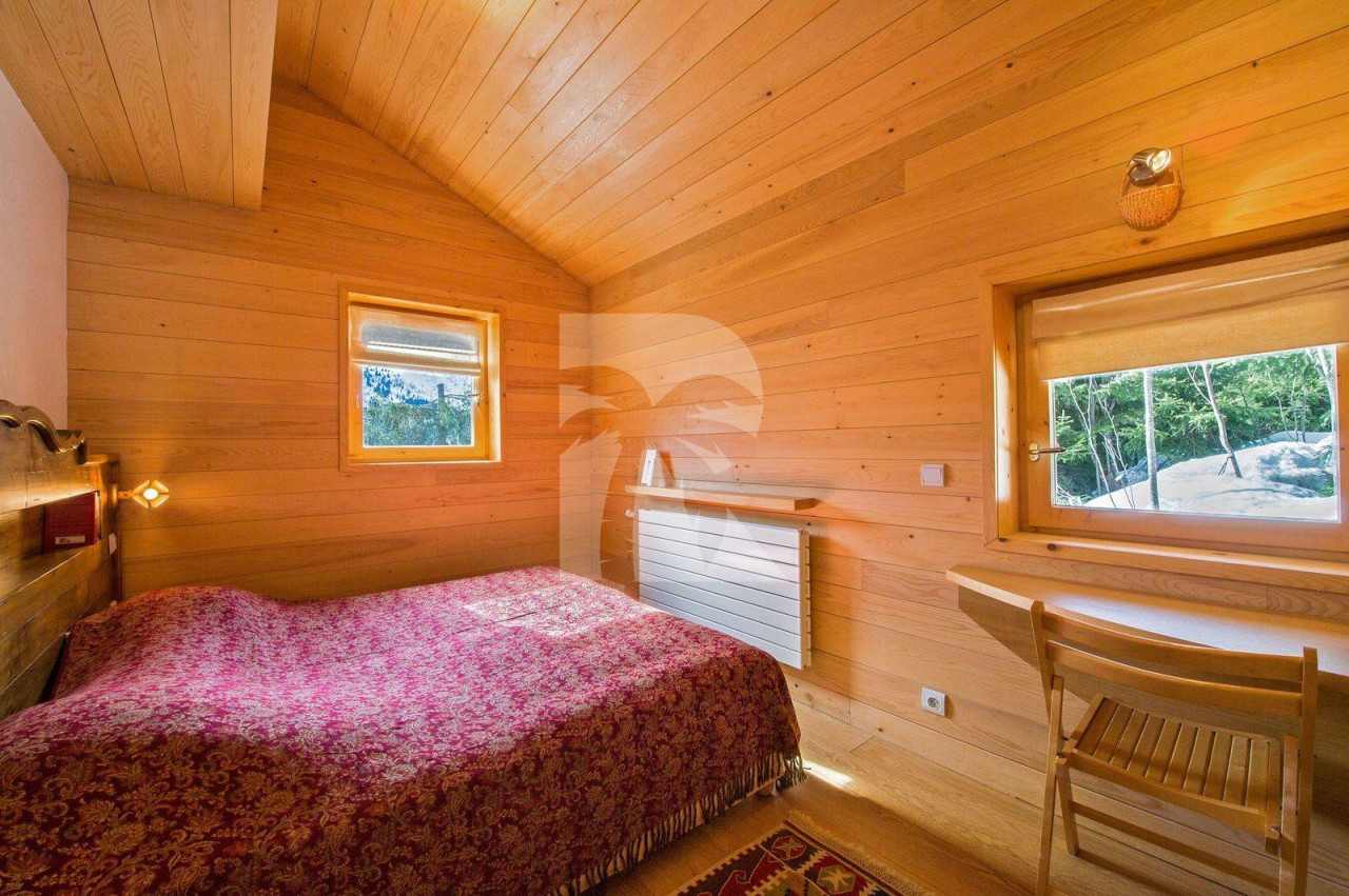 villa in Meribel : Rent this authentic family Savoyard chalet at few minutes walk form the center. - Photo 9