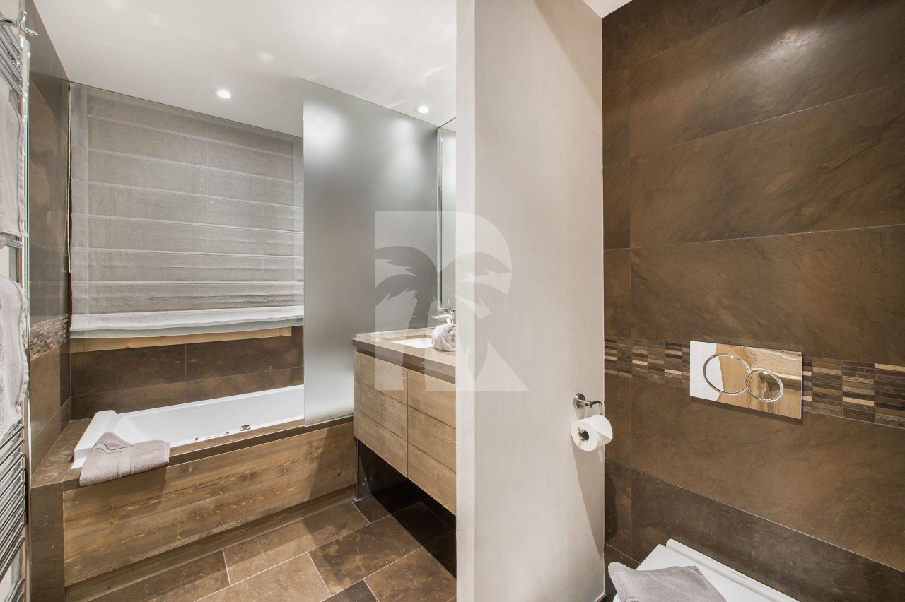 villa in Megeve : Rent this charming chalet fully renovated with contemporary decoration, 70m from the slopes in Princess area. - Photo 9