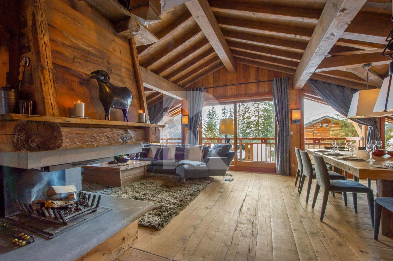 villa in Courchevel : Rent this family chalet with 4 bedrooms in Les Chenus - Photo 3