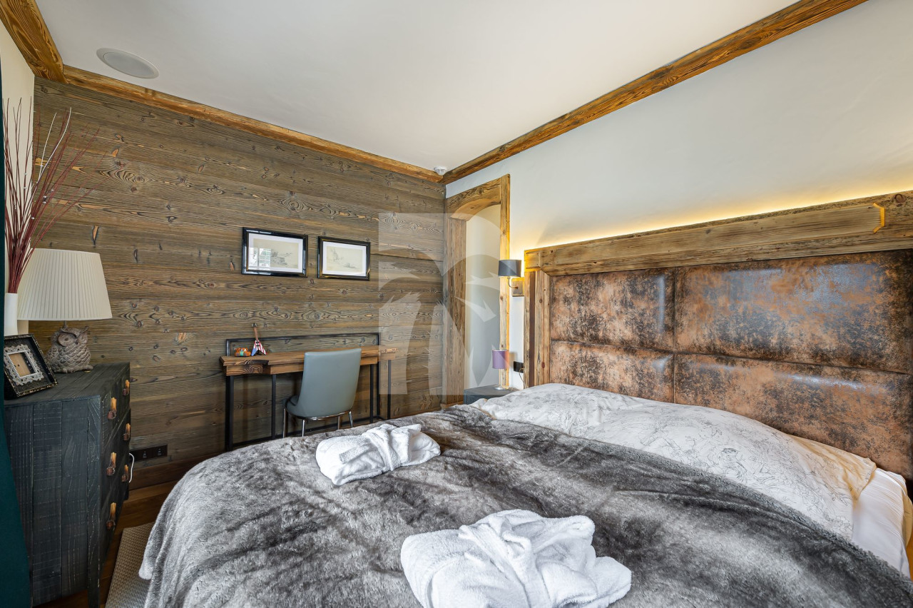 villa in Courchevel : Rent this 6 bedrooms chalet in Belvedere with a large well ness area. - Photo 11