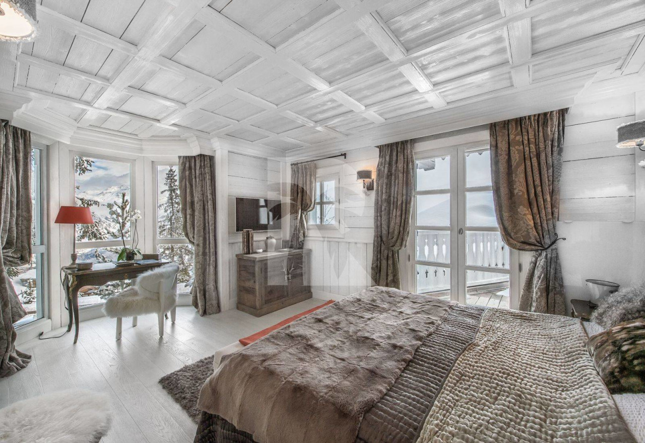 villa in Courchevel : Rent this 6 bedrooms chalet located in Cospillot - Photo 7