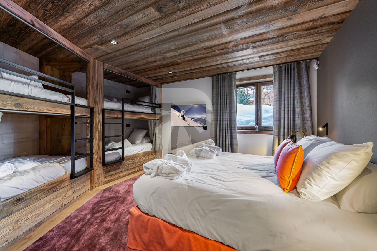 villa in Courchevel : Rent this brand new chalet in Courchevel Village for 14 guests. - Photo 6