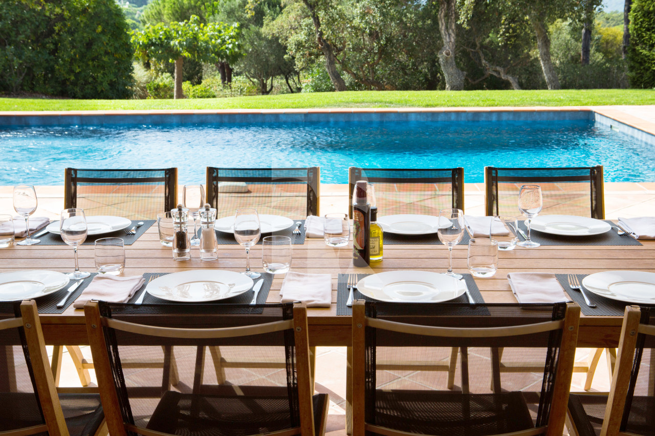 villa in St Tropez : Rent this extraordinary property  nestled in a private and secured domain close to St Tropez. - Photo 1