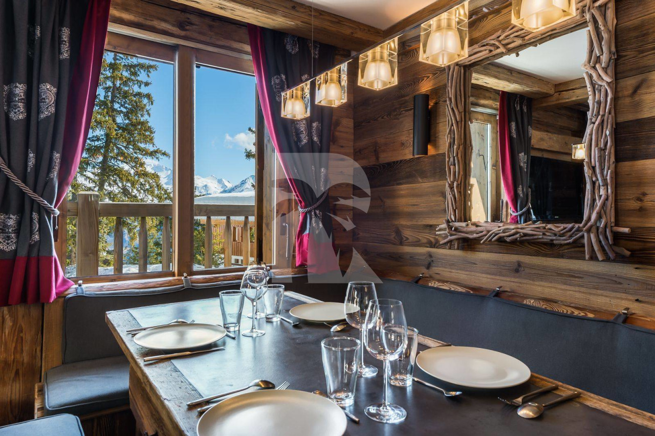 villa in Courchevel : Rent this authentic family Savoyard chalet in Les Chenus. - Photo 6