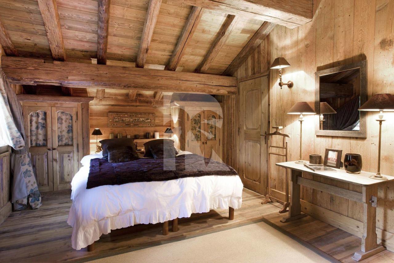 villa in Courchevel : Rent this authentic mountain chalet in the District of Plantret. - Photo 6