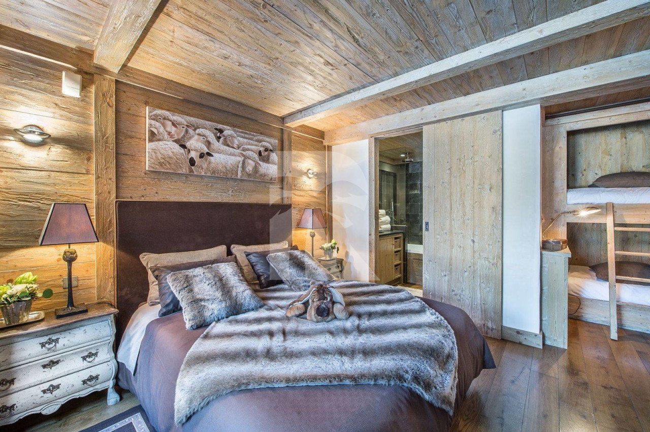 villa in Meribel : Rent one of the most luxurious chalet of Méribel with a wellness area, indoor pool for 15 guests. - Photo 11