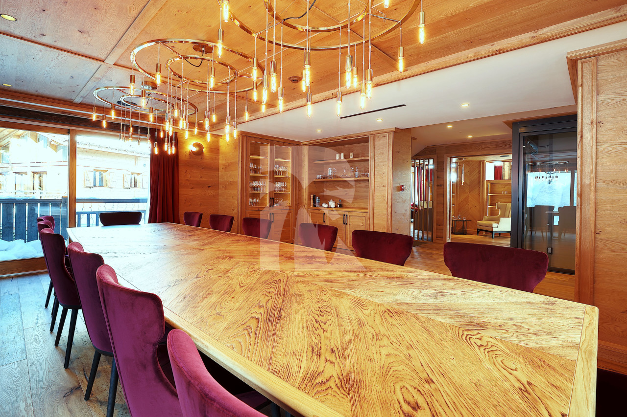 villa in Courchevel : Rent this prestigious chalet nestled in the Cospillot area in Courchevel 1850 which can accommodate 14 guests - Photo 6