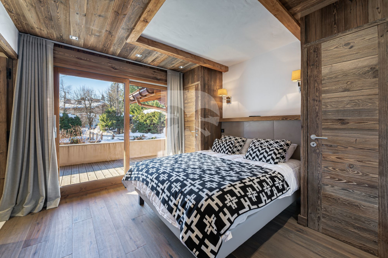 villa in Megeve : Rent this lovely family chalet for 10 guests with a large wellness area in Megeve, le Jaillet. - Photo 12