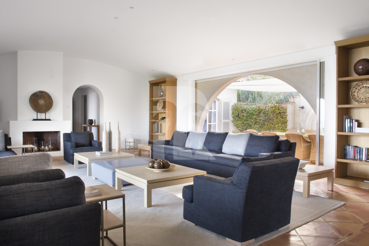 villa in St Tropez : Rent a luxurious Provencal property few step away from St Tropez and Pampelonne beaches. - Photo 6
