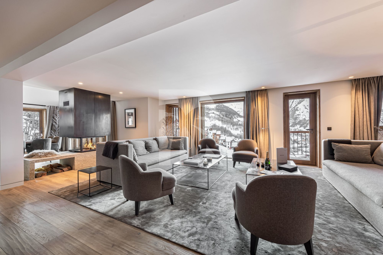villa in St Martin de Belleville : Rent this ski in ski out chalet in St Martin de Belleville for 14 guests. - Photo 2