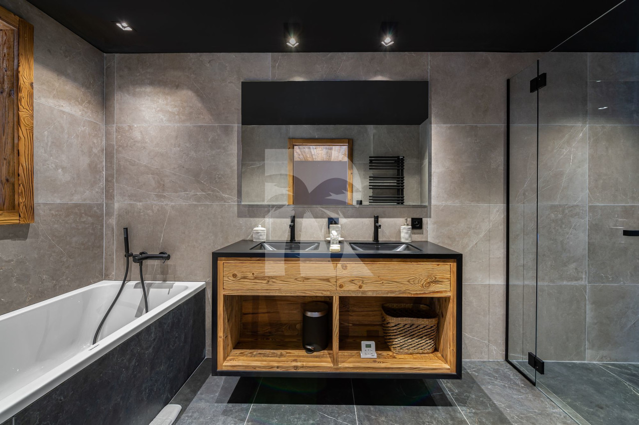 villa in Courchevel : Rent this brand new chalet in Courchevel Village for 14 guests. - Photo 5