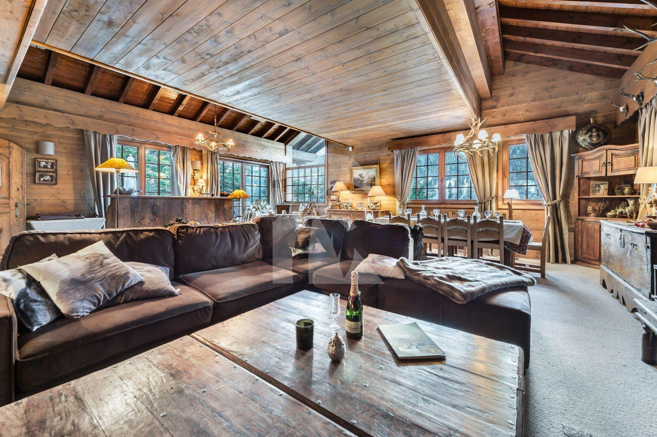 villa in Meribel : Rent this traditional and warm Savoyard chalet up to 14 guests in Musillon. - Photo 6