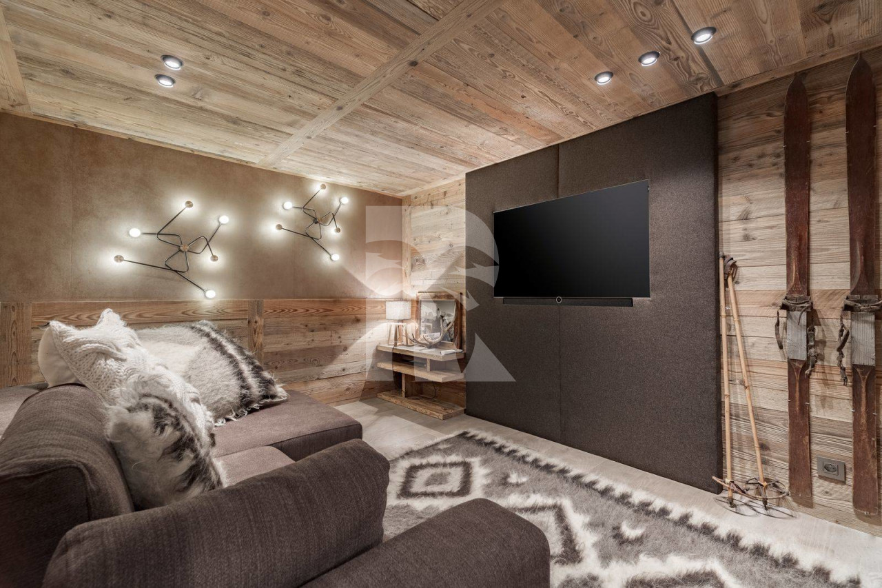 villa in Meribel : Rent  this renovated chalet at 5 mins walk from there center for 8 guests. - Photo 5