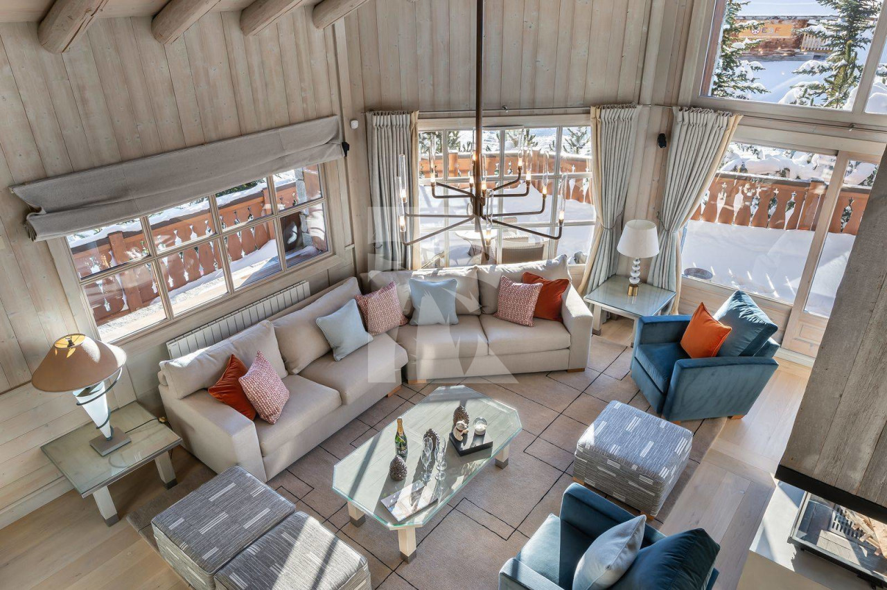 villa in Courchevel : Rent this family Chalet located in the Pralong area within fifty meters from the slopes. - Photo 4