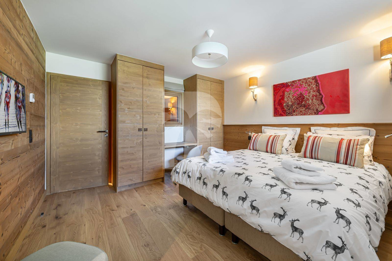 villa in Meribel : Rent this new built chalet in the Plateau of Méribel with a gorgeous view for 12 guests. - Photo 2