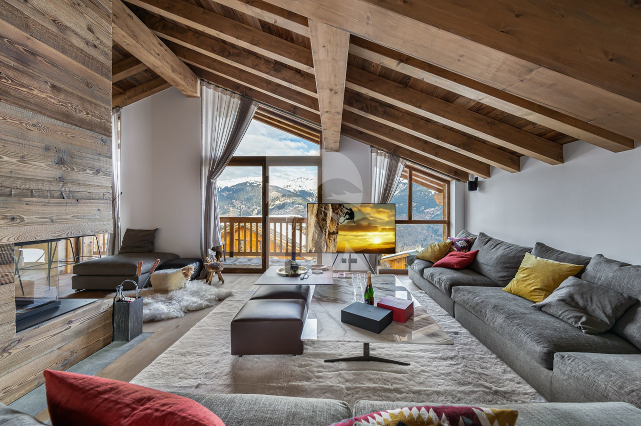 villa in Courchevel : Rent this brand new chalet in Courchevel Village for 14 guests. - Photo 0