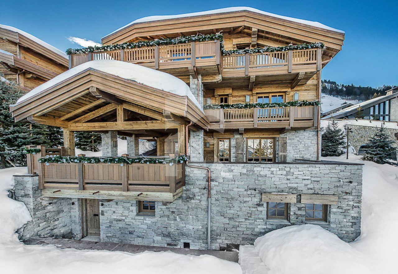 villa in Courchevel : Rent this 6 bedroom chalet with a panoramic view of the peaks of Bellecôte glacier - Photo 0