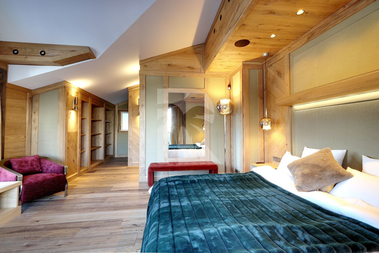 villa in Courchevel : Rent this prestigious chalet nestled in the Cospillot area in Courchevel 1850 which can accommodate 14 guests - Photo 10