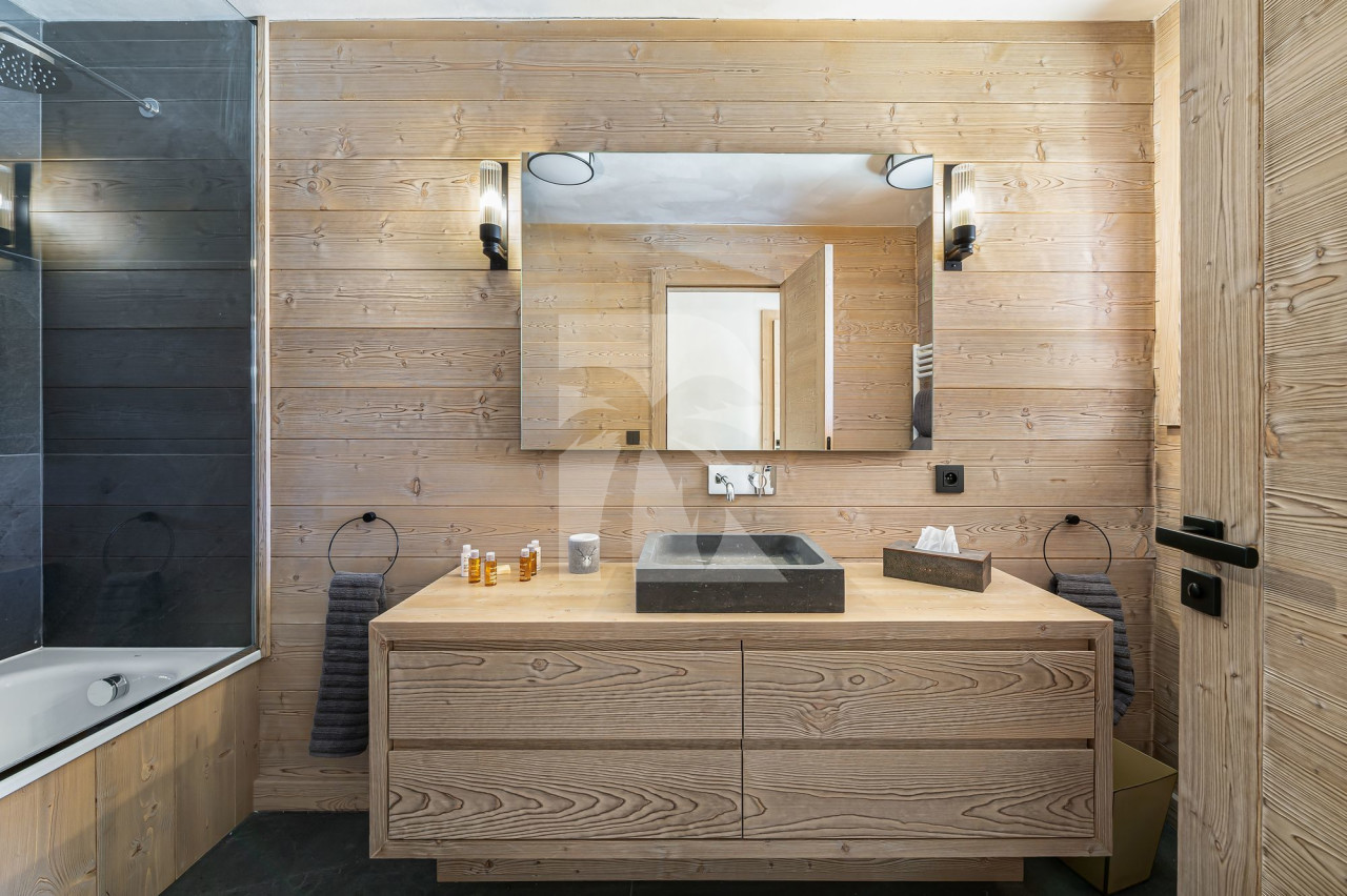 villa in Megeve : Rent this warm and welcoming chalet up to 10 guest in Megeve in the hamlet of Rochebrune - Photo 10