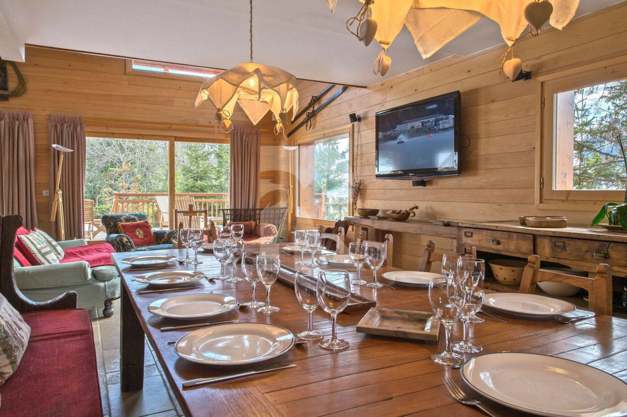 villa in Meribel : Rent this authentic family Savoyard chalet at few minutes walk form the center. - Photo 4