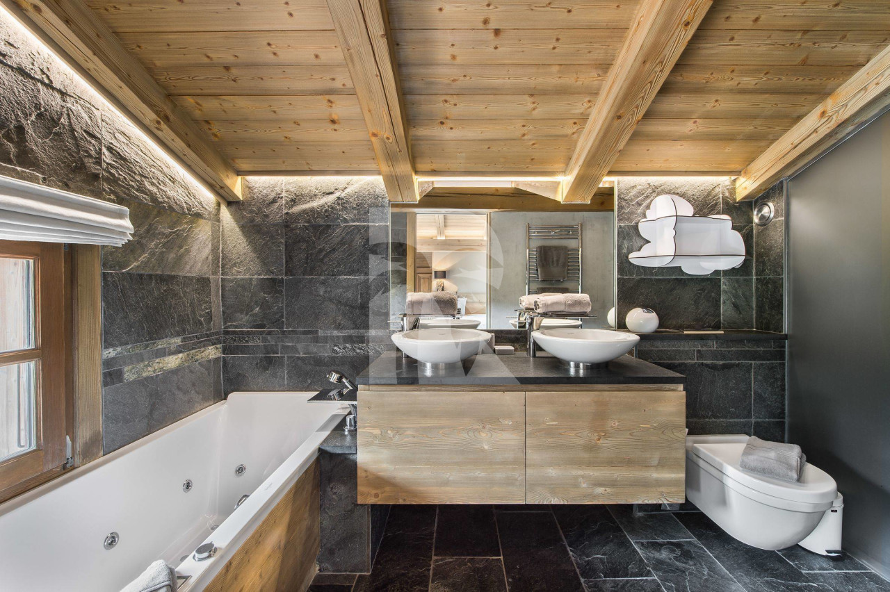 villa in Megeve : Rent this charming chalet fully renovated with contemporary decoration, 70m from the slopes in Princess area. - Photo 7
