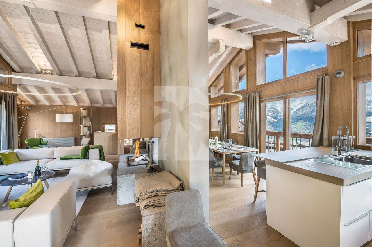 villa in Courchevel : Rent this beautiful new modern chalet in Courchevel Village for 11 guests. - Photo 4