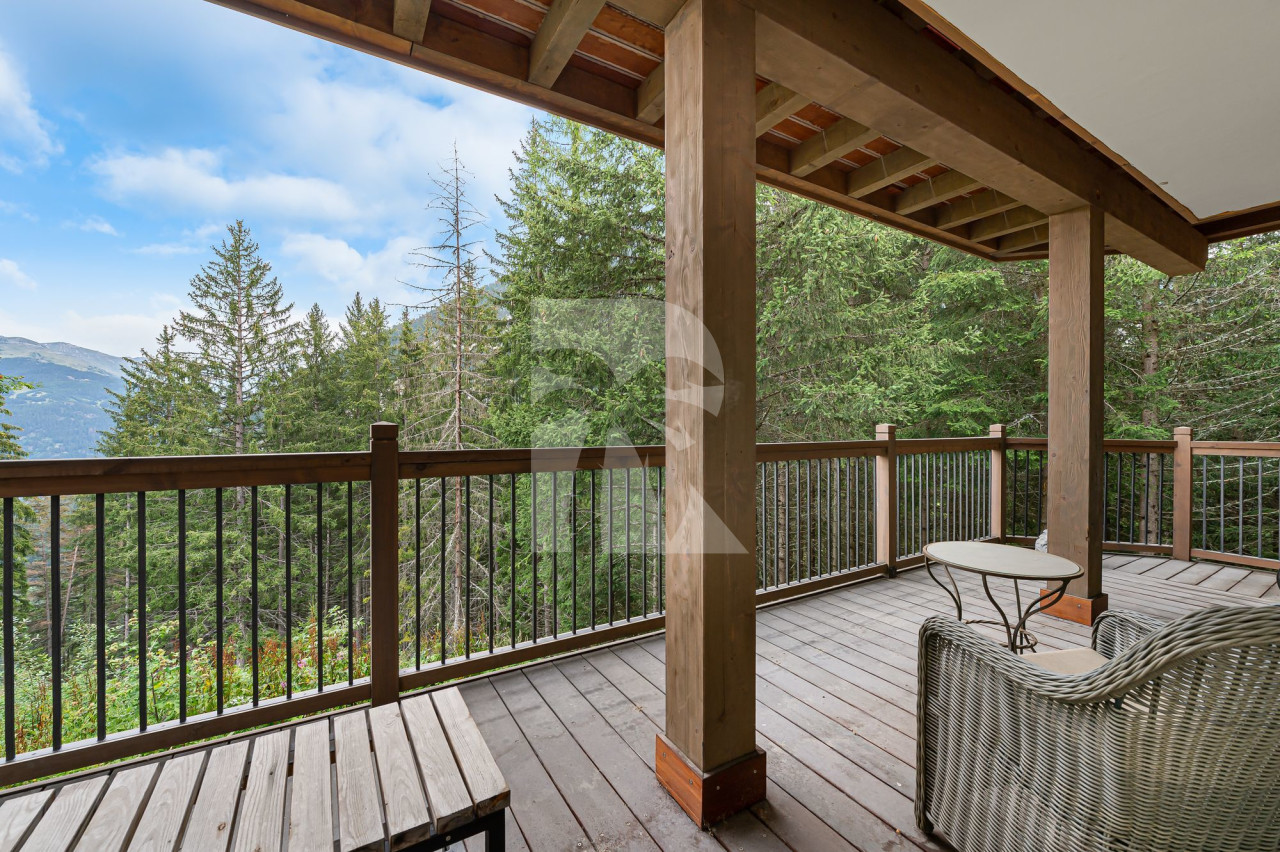 villa in Courchevel : Rent this 6 bedrooms chalet in Belvedere with a large well ness area. - Photo 12