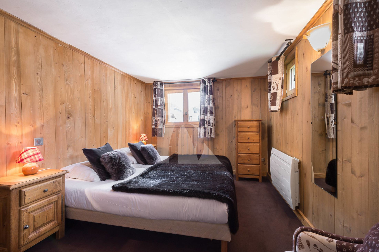villa in Val d'Isere : Rent this chalet located right in the center of Val d'Isère and at only 150m from the slopes. - Photo 6