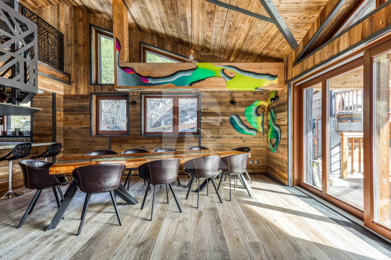 villa in Tignes : Rent this luxurious chalet designed with graffiti street art - Photo 6