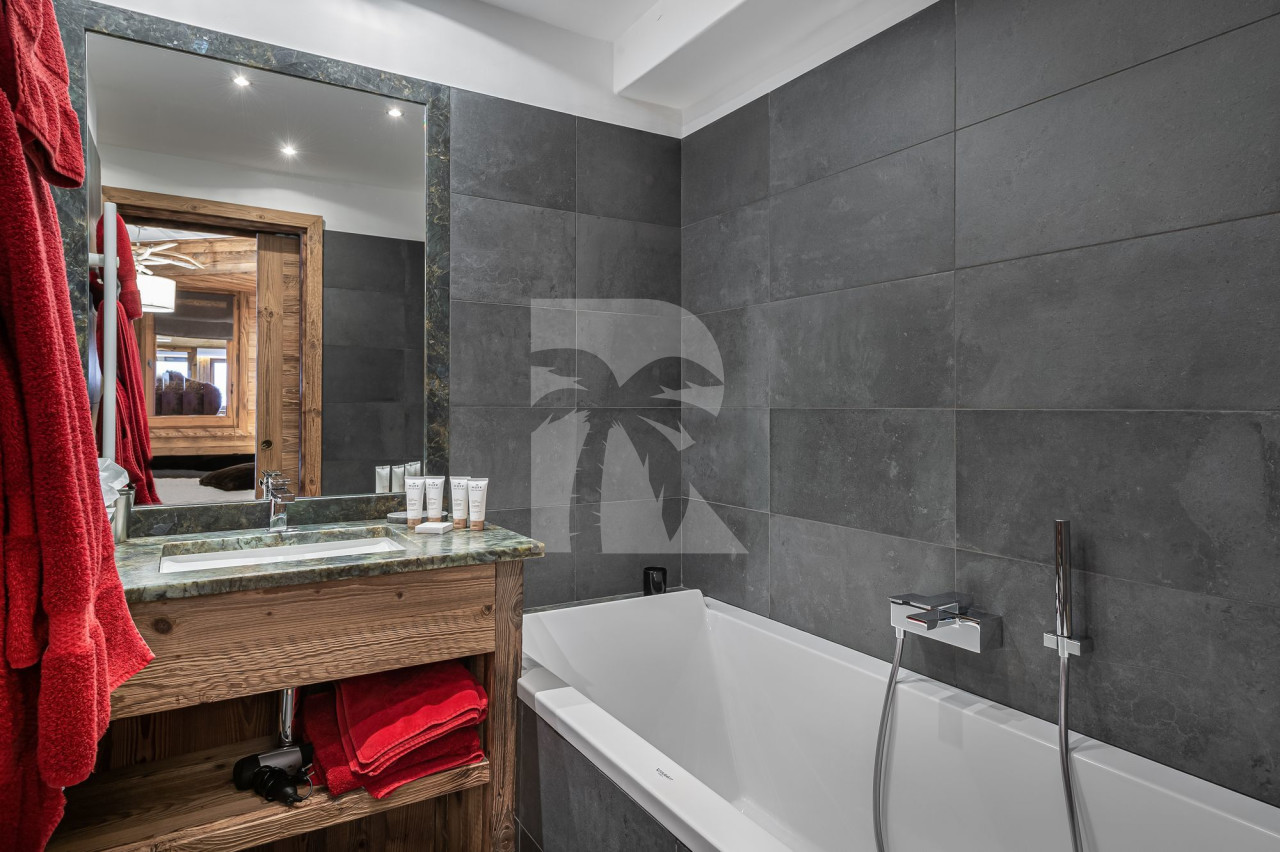 villa in St Martin de Belleville : Rent this traditional but modern chalet in La Villette area in St Martin de Belleville. - Photo 11