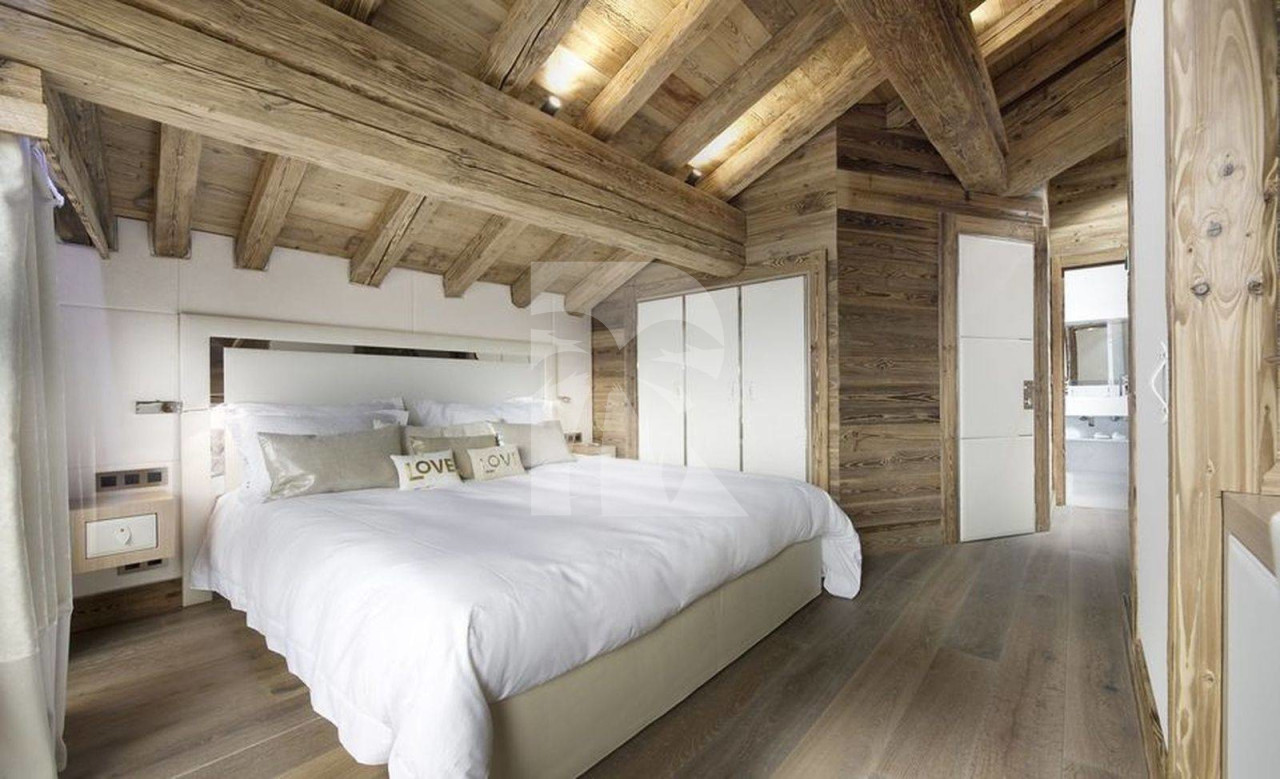 villa in Courchevel : Rent this ultimate luxury chalet Aster  located near the centre of Courchevel 1850 - Photo 9