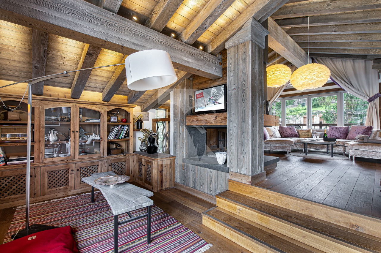 villa in Courchevel : Rent this 6 bedrooms chalet in Belvedere with a large well ness area. - Photo 6