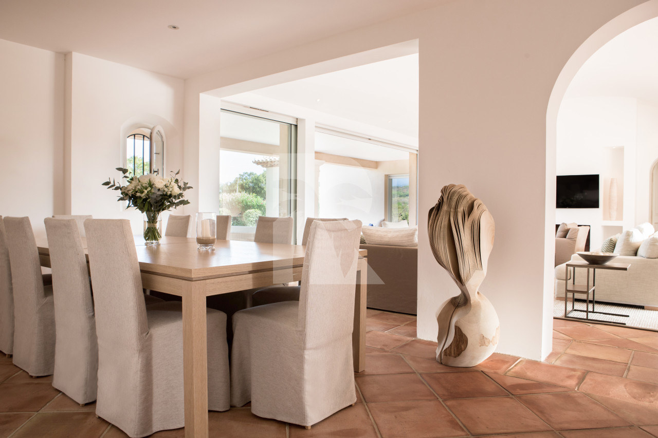 villa in St Tropez : Rent this extraordinary property  nestled in a private and secured domain close to St Tropez. - Photo 9