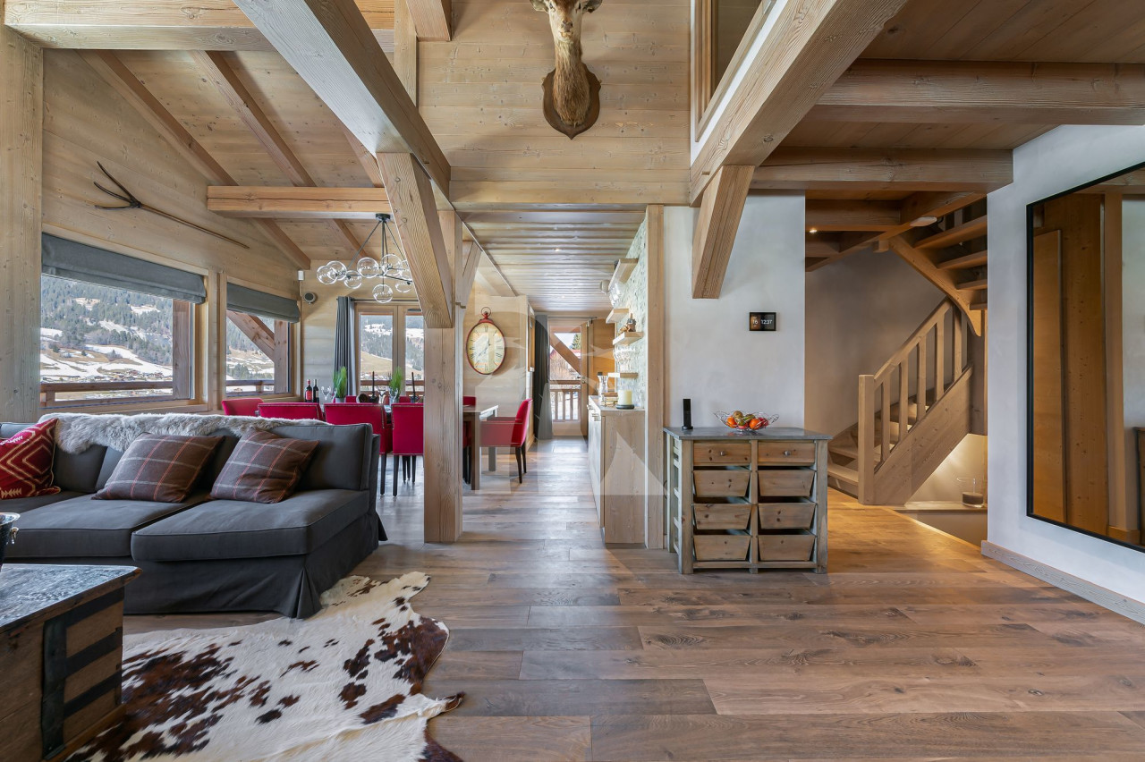 villa in Megeve : Rent this warm and welcoming chalet up to 10 guest in Megeve in the hamlet of Rochebrune - Photo 1