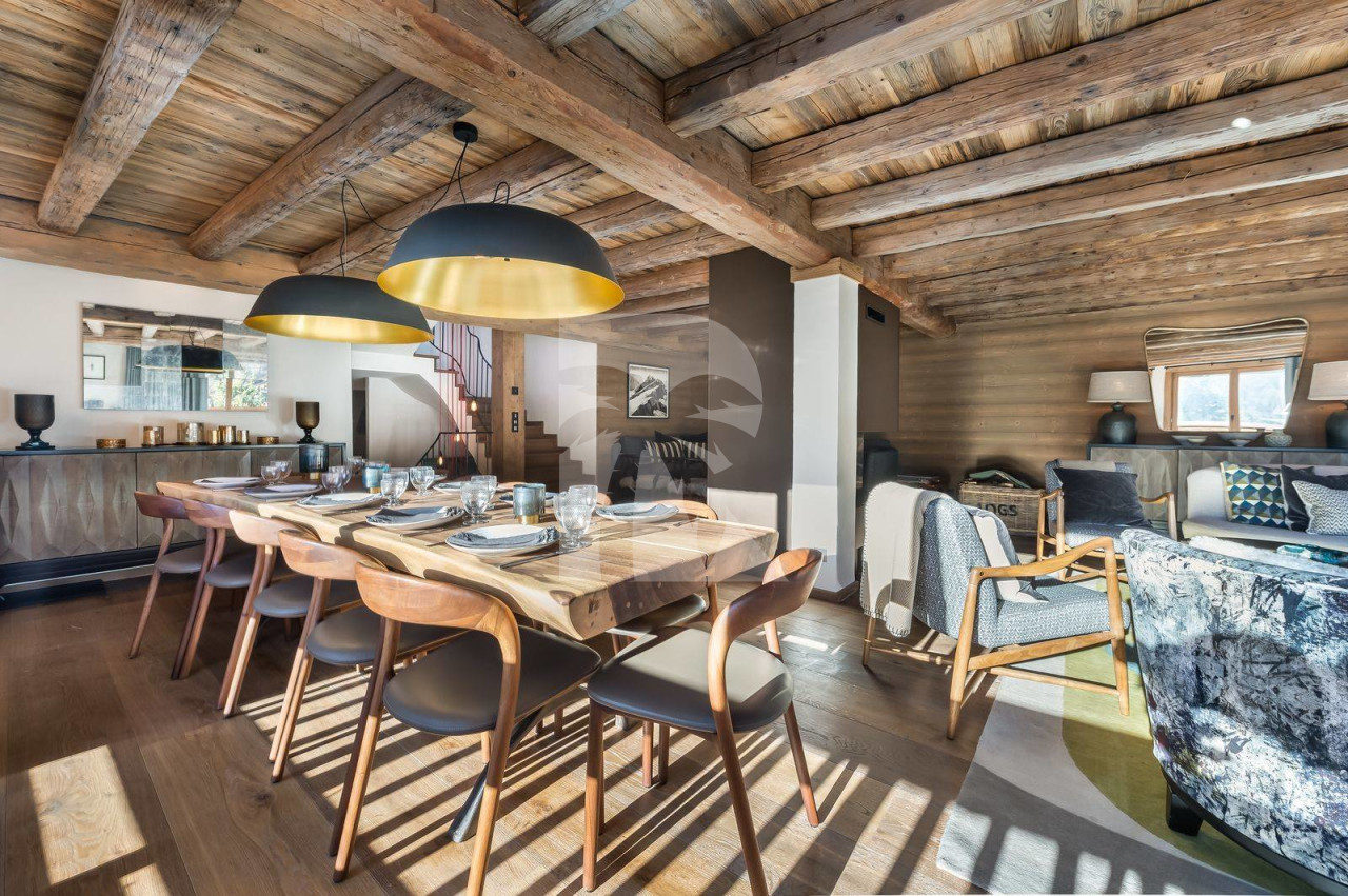 villa in Meribel : Rent this prestigious and comfortable chalet for 10 guests in Méribel Le Raffort. - Photo 4